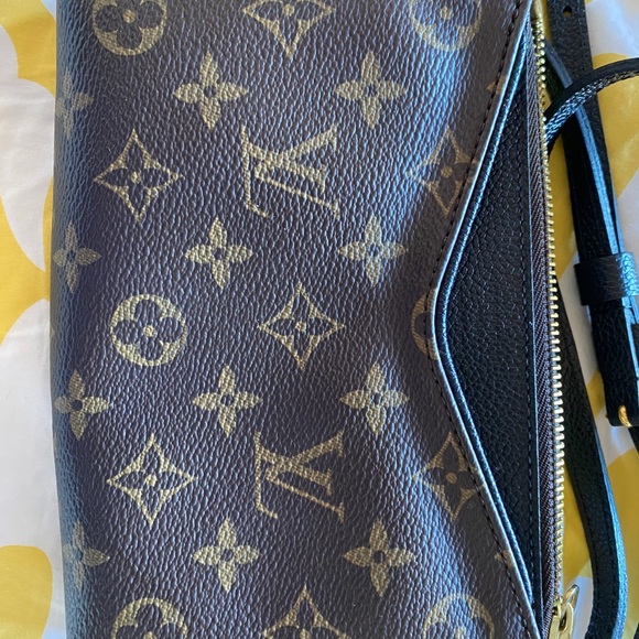 SOLD — Authentic Louis Vuitton Pallas Clutch - Picture 2 of 8